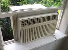 Window air conditioning unit installed for explosion-proof modification